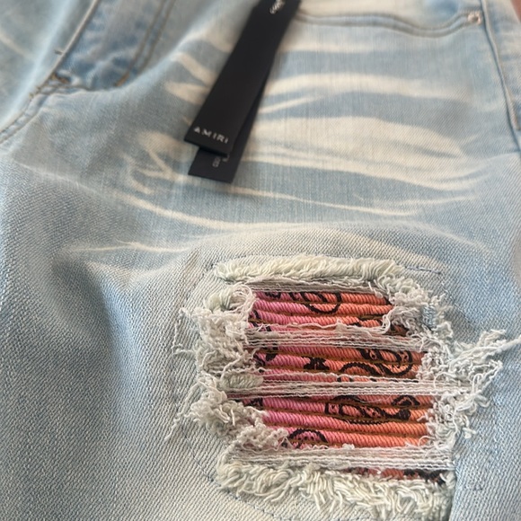 Amiri NEW with tag men’s size 30, pink bandana patchwork jeans. - Picture 2 of 8